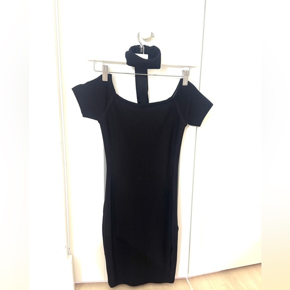 Marciano Dresses & Skirts - Marciano Black Off-Shoulder Bodycon Dress